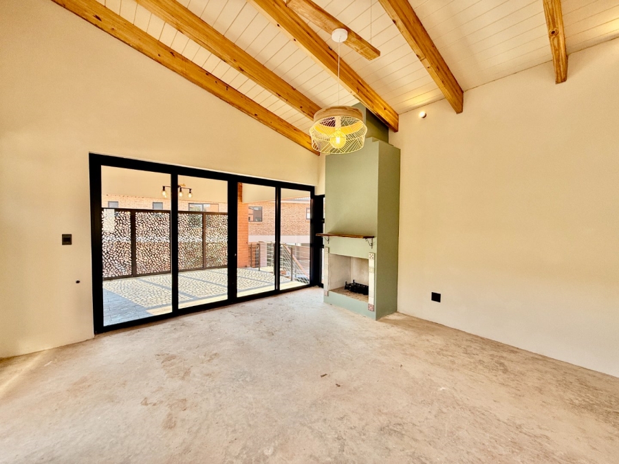3 Bedroom Property for Sale in Magalies Golf Estate North West